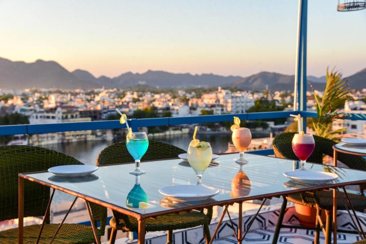 Hotel Casa By The Lake Udaipur Ngoại thất bức ảnh