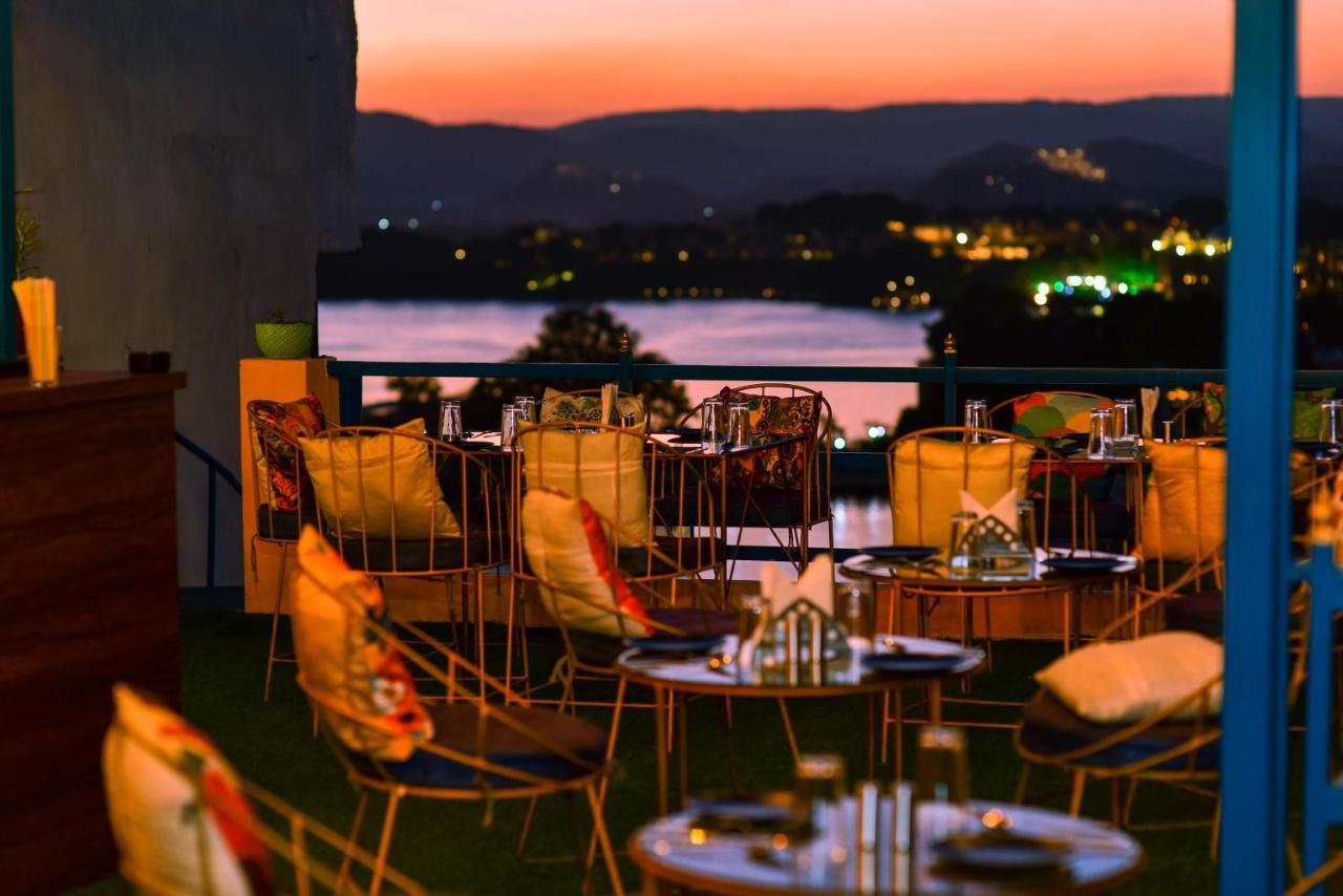 Hotel Casa By The Lake Udaipur Ngoại thất bức ảnh